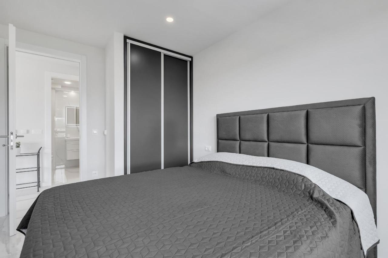 Luxury Seaview Apartment Dzenan Makarska Ngoại thất bức ảnh