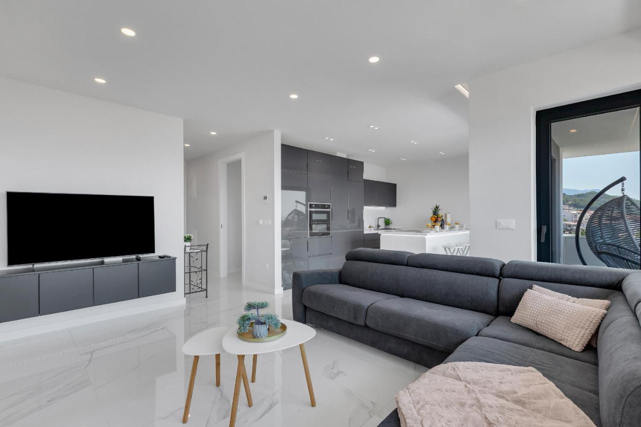Luxury Seaview Apartment Dzenan Makarska Ngoại thất bức ảnh
